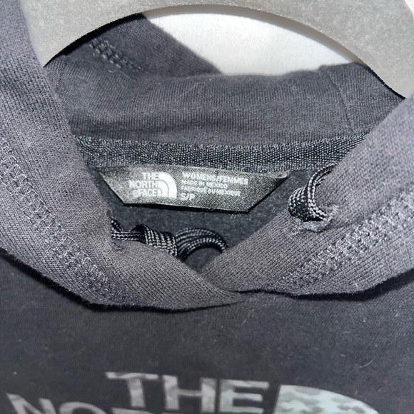 The North Face Black Leopard Print Logo Hoodie - Picture 3 of 4